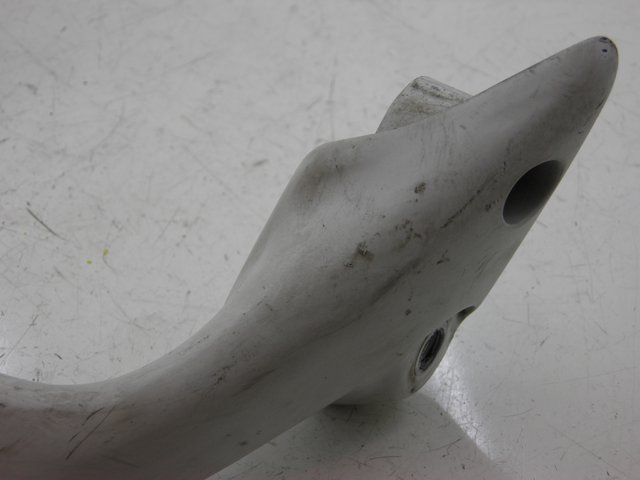 photo de MANIGLIA POSTERIORE SUZUKI GSF N BANDIT 600 (1996 - 1999) - Zoom sullo stato d'uso