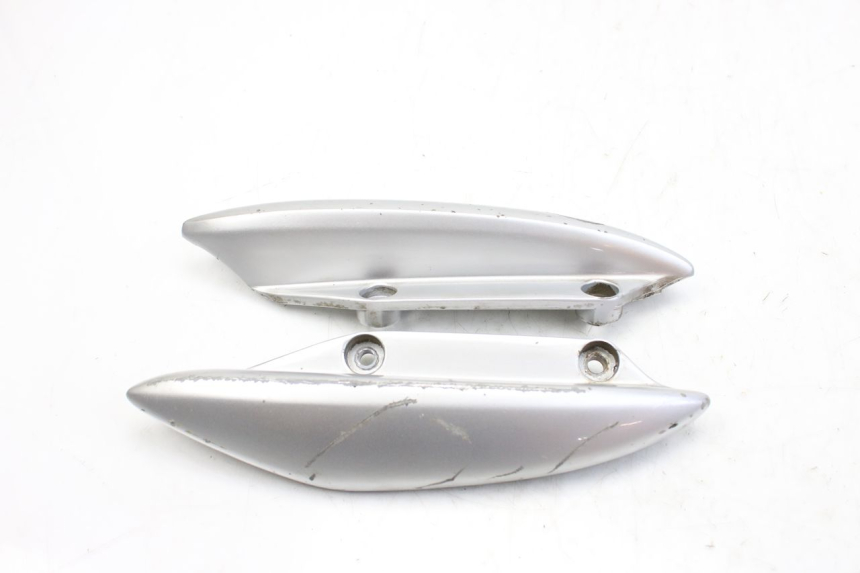 photo de MANIGLIA POSTERIORE SUZUKI UH BURGMAN 125 (2002 - 2006) - Primo piano tecnico