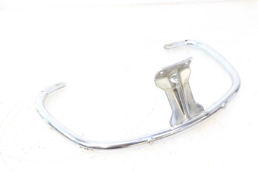 photo de MANIGLIA POSTERIORE PIAGGIO VESPA LX 2T 50 (2005 - 2013) - Dettaglio del componente