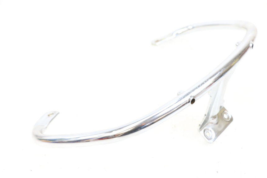 photo de MANIGLIA POSTERIORE PIAGGIO VESPA LX 125 (2005 - 2010) - Primo piano tecnico