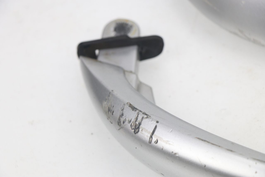 photo de MANIGLIA POSTERIORE YAMAHA XMAX X-MAX 125 (2006 - 2009) - Altra vista dell'articolo