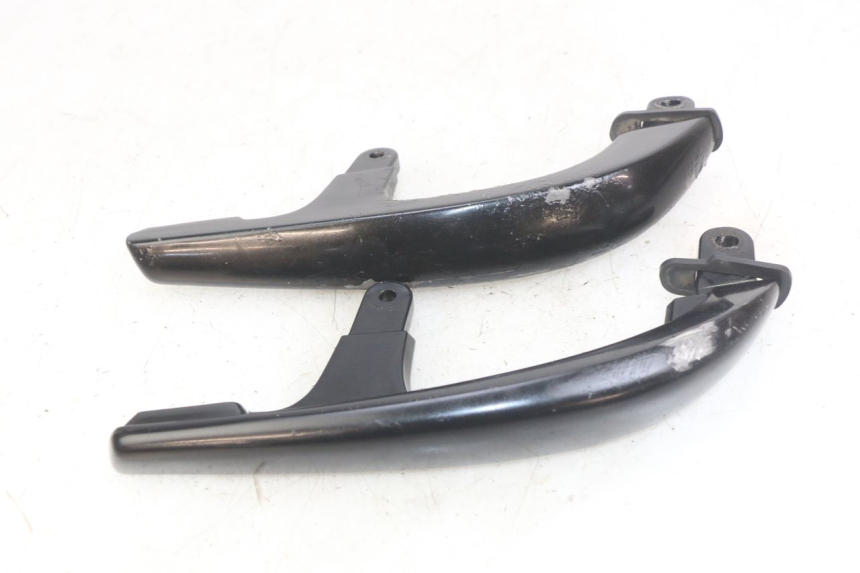 photo de MANIGLIA POSTERIORE YAMAHA X-MAX XMAX 250 (2006 - 2009) - Zoom sullo stato d'uso