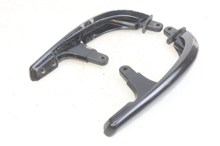 photo de MANIGLIA POSTERIORE YAMAHA X-MAX XMAX 250 (2006 - 2009) - Marcature e riferimenti originali