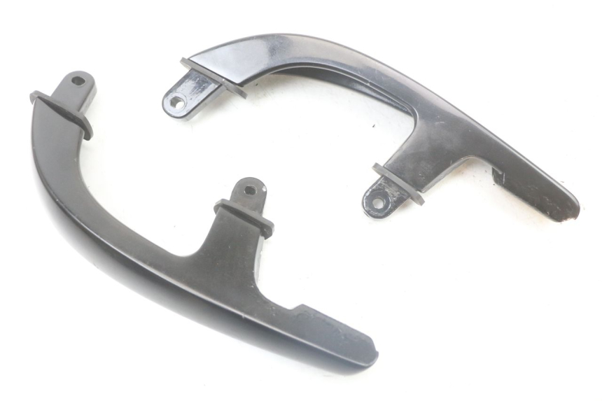 photo de MANIGLIA POSTERIORE YAMAHA X-MAX XMAX 250 (2006 - 2009) - Vista principale