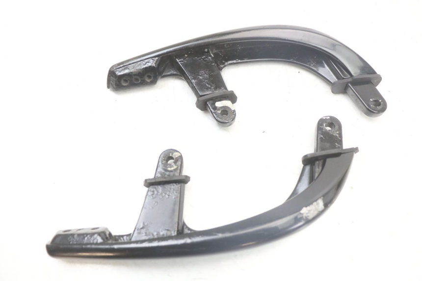 photo de MANIGLIA POSTERIORE YAMAHA X-MAX XMAX 250 (2006 - 2009) - Altra vista dell'articolo