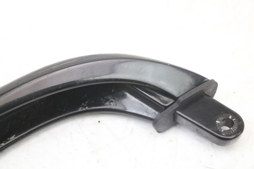 photo de MANIGLIA POSTERIORE YAMAHA X-MAX XMAX 250 (2006 - 2009) - Zoom sui componenti