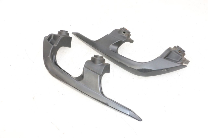 photo de MANIGLIA POSTERIORE YAMAHA X-MAX XMAX 125 (2010 - 2013) - Dettaglio del componente