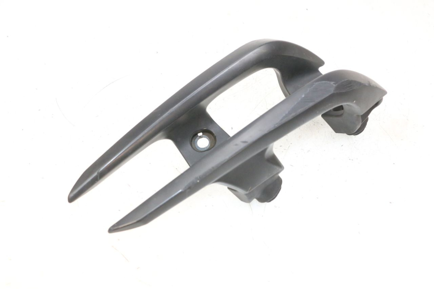 photo de MANIGLIA POSTERIORE YAMAHA X-MAX XMAX 125 (2010 - 2013) - Stato della superficie e materiale