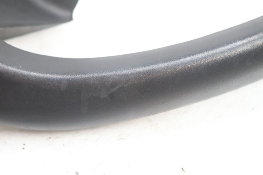 photo de MANIGLIA POSTERIORE PIAGGIO X9 EVOLUTION 125 (2003 - 2007) - Altra vista dell'articolo