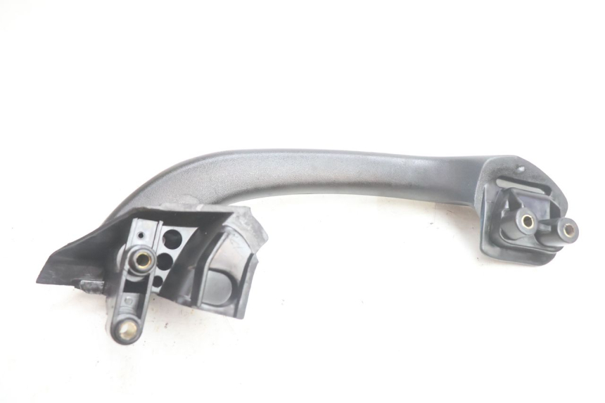 photo de MANIGLIA POSTERIORE PIAGGIO X9 EVOLUTION 125 (2003 - 2007) - Caratteristiche distintive