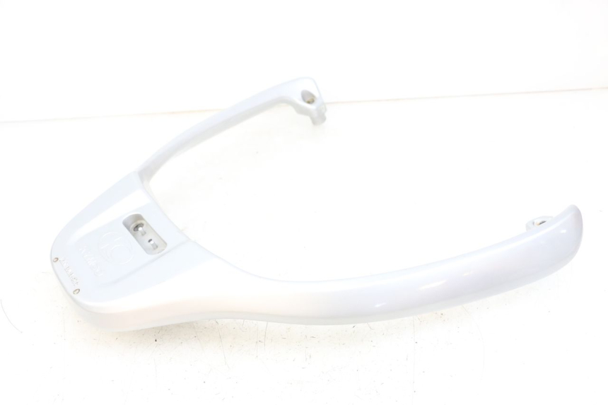 photo de MANIGLIA POSTERIORE KYMCO XCITING 250 (2006 - 2009) - Dettagli dei punti di fissaggio