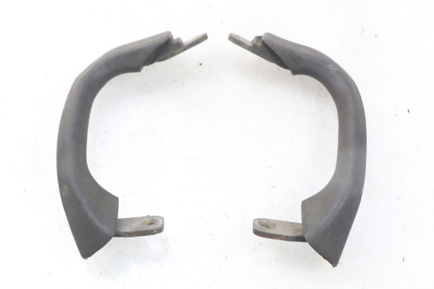 photo de MANIGLIA POSTERIORE YAMAHA XJN XJ N DIVERSION 600 (1994 - 1997) - Vista principale