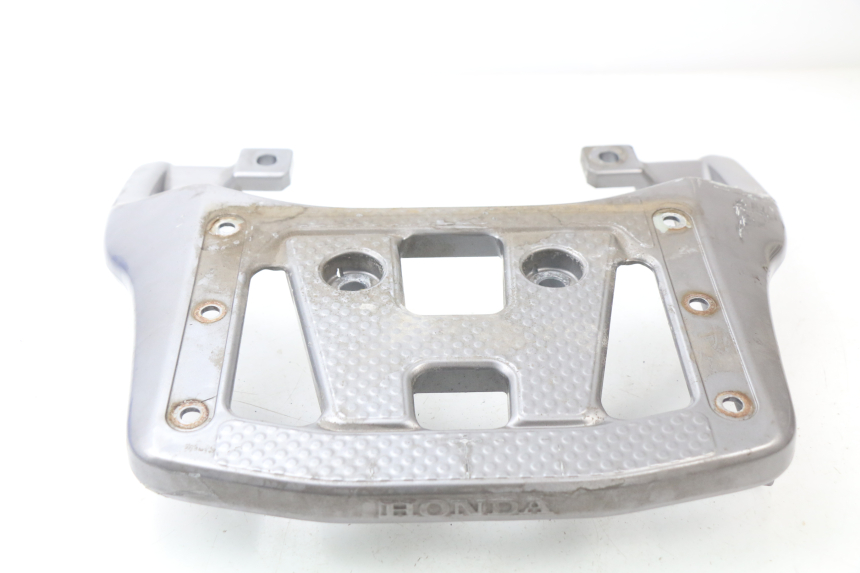 photo de MANIGLIA POSTERIORE HONDA XLV TRANSALP 650 (2005 - 2007) - Dettaglio del componente