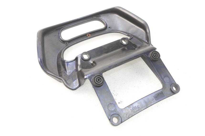 photo de MANIGLIA POSTERIORE YAMAHA YP MAJESTY 125 (1998 - 2001) - Dettaglio del componente