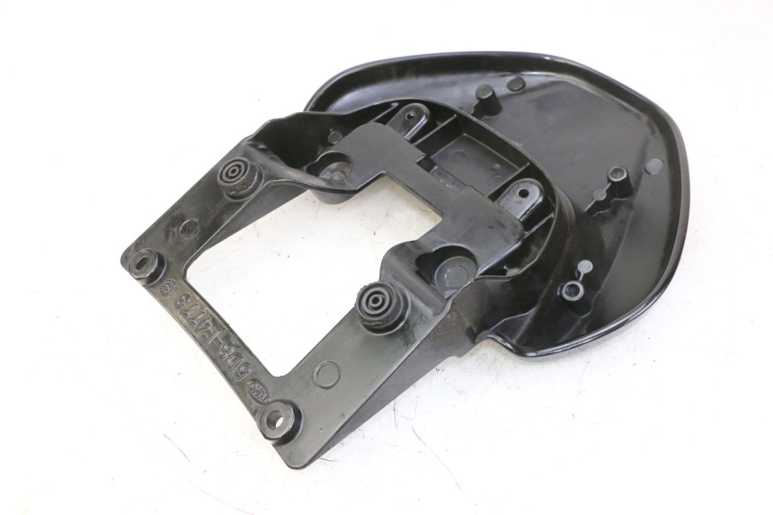 photo de MANIGLIA POSTERIORE YAMAHA YP MAJESTY 125 (2007 - 2010) - Altra angolazione