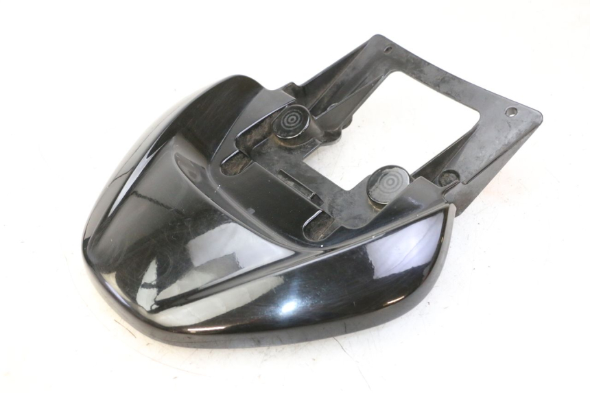 photo de MANIGLIA POSTERIORE YAMAHA YP MAJESTY 125 (2007 - 2010) - Dettagli dei punti di fissaggio