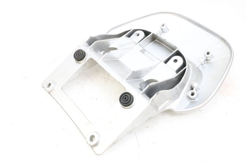 photo de MANIGLIA POSTERIORE YAMAHA YP MAJESTY 125 (2002 - 2006) - Zoom sui componenti