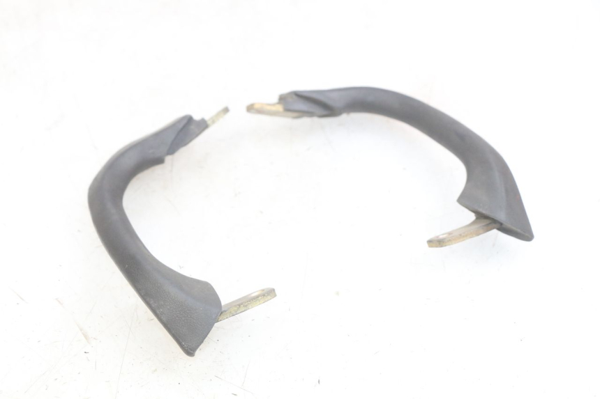 photo de MANIGLIA POSTERIORE YAMAHA YZF R THUNDERCAT 600 (1996 - 2003) - Primo piano tecnico