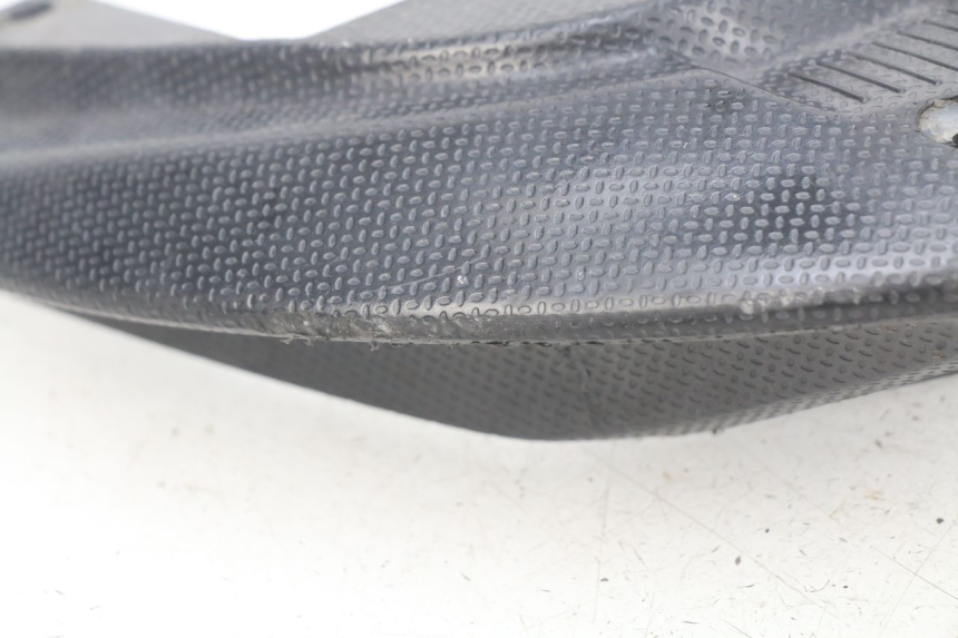 photo de MANIGLIA POSTERIORE PIAGGIO ZIP 4T 50 (2006 - 2017) - Altra angolazione