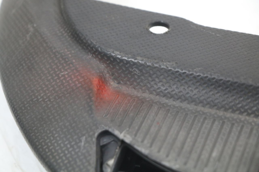 photo de MANIGLIA POSTERIORE PIAGGIO ZIP 4T 50 (2018 - 2020) - Dettagli dei punti di fissaggio