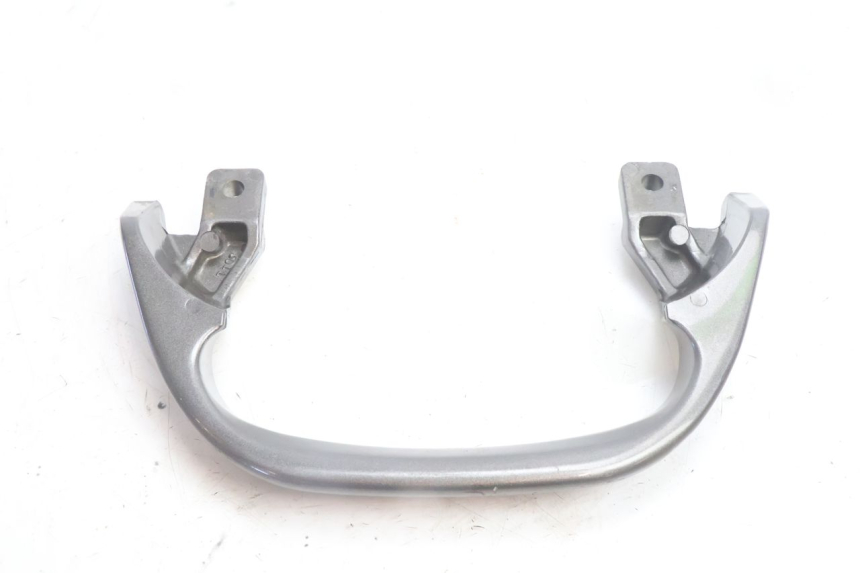 photo de MANIGLIA POSTERIORE KAWASAKI ZZR 600 (1995 - 2004) - Dettagli dei punti di fissaggio