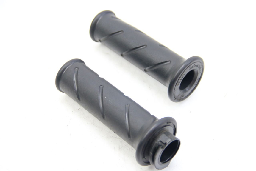 photo de MANOPOLE GUIDATA PEUGEOT E-VIVACITY 1 (2012 - 2018) - Vista principale