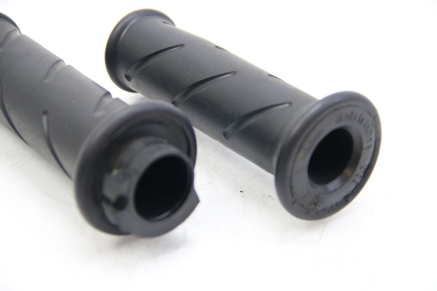 photo de MANOPOLE GUIDATA PEUGEOT E-VIVACITY 1 (2012 - 2018) - Zoom sullo stato d'uso