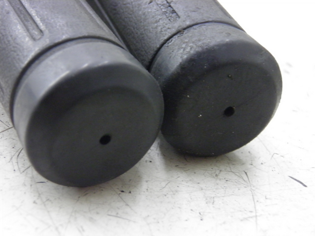 photo de Manopole del manubrio HONDA NHX LEAD 110 (2008 - 2010) - Dettaglio del componente