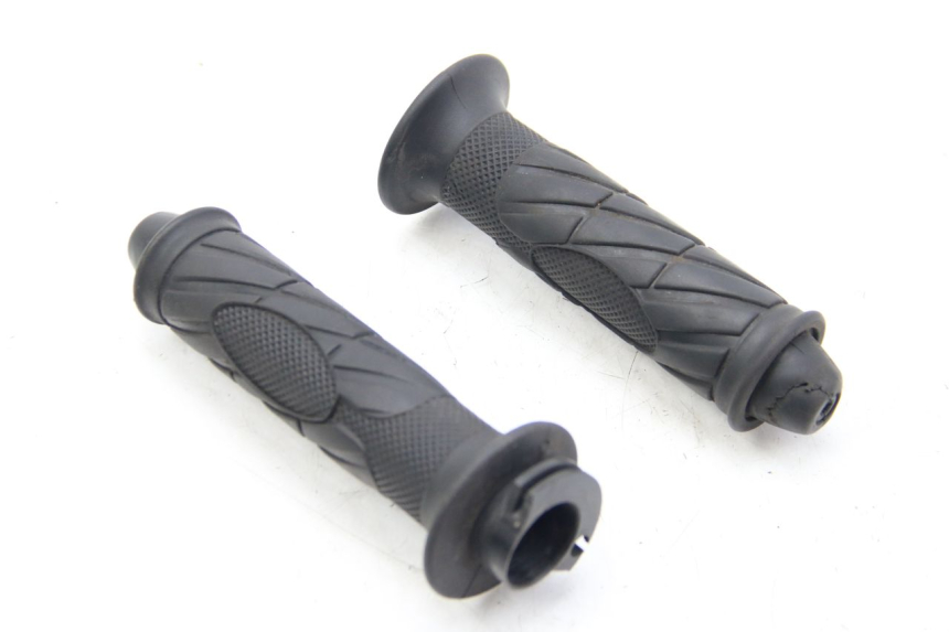 photo de MANOPOLE DEL MANUBRIO ORCAL KITE 4T 50 (2019 - 2023) - Zoom sullo stato d'uso