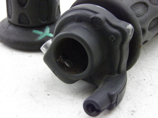 photo de MANOPOLA PIAGGIO MP3 RL 125 (2006 - 2014) - Zoom sullo stato d'uso