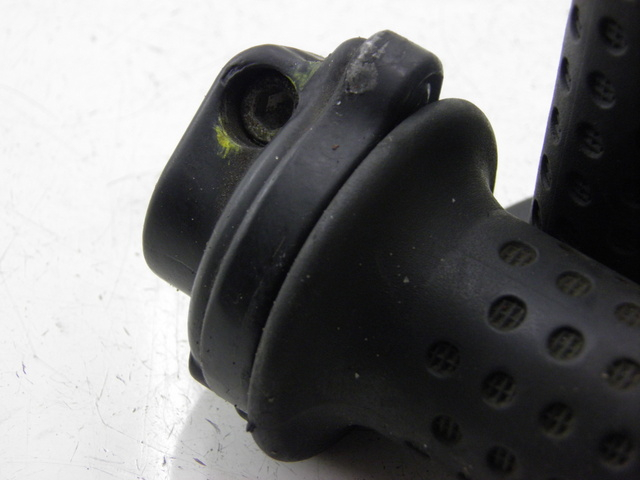 photo de Manopole del manubrio PIAGGIO MP3 RL 125 (2008 - 2009) - Dettaglio del componente