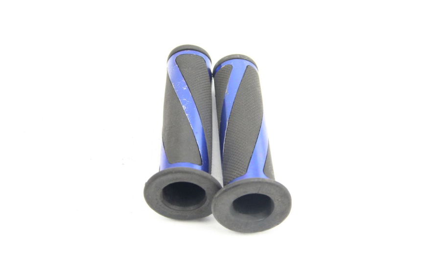 photo de Manopola del manubrio TNT MOTOR ROMA 10' 2T 50 (2011 - 2018) - Dettaglio del componente