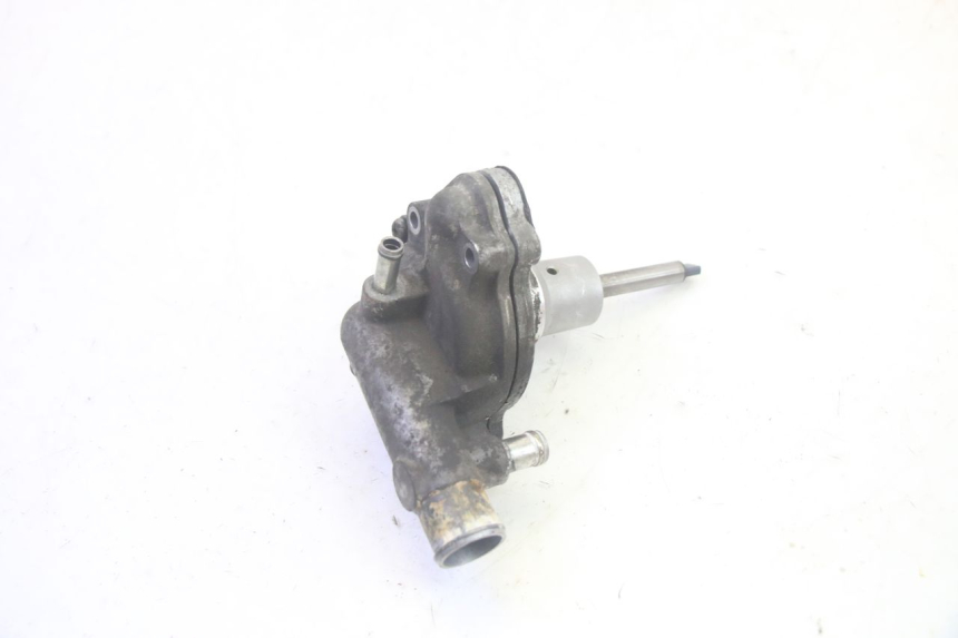 photo de POMPA ACQUA SUZUKI BURGMAN EXECUTIVE ABS 650 (2006 - 2012) - Dettagli dei punti di fissaggio