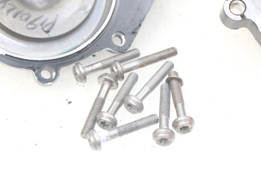 photo de POMPA ACQUA BMW F GS K81 850 (2018 - 2023) - Altra angolazione