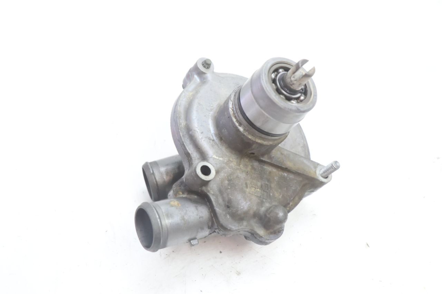 photo de POMPA ACQUA YAMAHA FJR 1300 (2001 - 2005) - Primo piano tecnico
