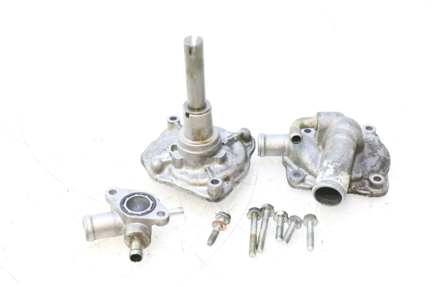 photo de POMPA ACQUA HONDA FJS SILVER WING SILVERWING 400 (2005 - 2008) - Dettagli dei punti di fissaggio