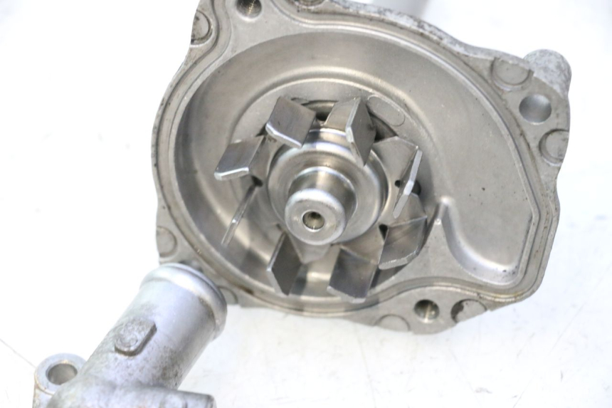 photo de POMPA ACQUA HONDA FJS SILVER WING SILVERWING 400 (2005 - 2008) - Marcature e riferimenti originali
