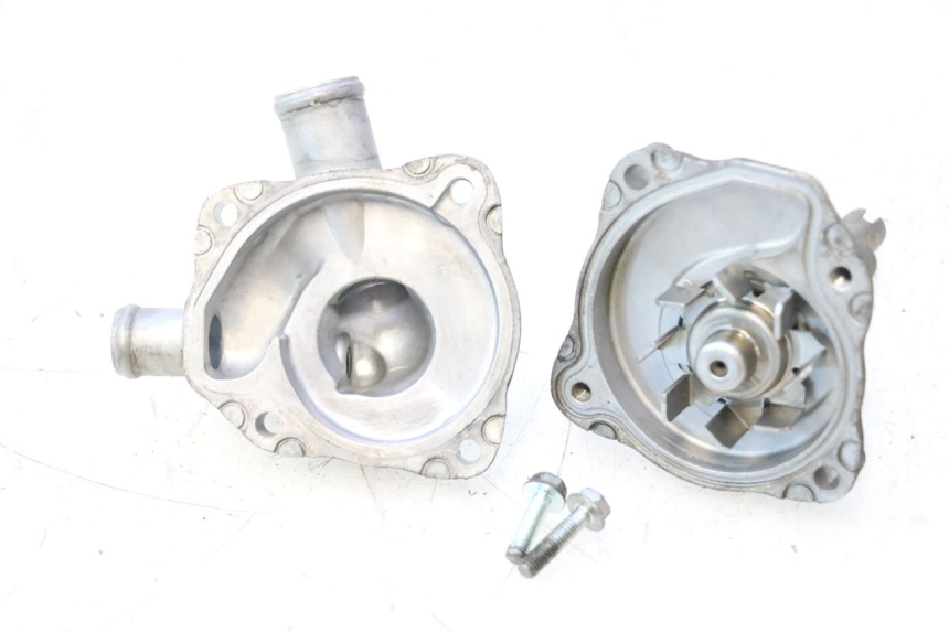 photo de POMPA ACQUA HONDA FJS SILVER WING SILVERWING 400 (2005 - 2008) - Vista principale