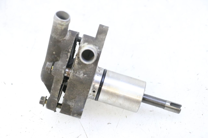 photo de POMPA ACQUA KYMCO GRAND DINK 125 (2008 - 2014) - Primo piano tecnico