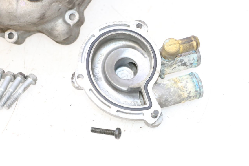 photo de POMPA ACQUA PIAGGIO MP3 LT 300 (2010 - 2016) - Altra vista dell'articolo