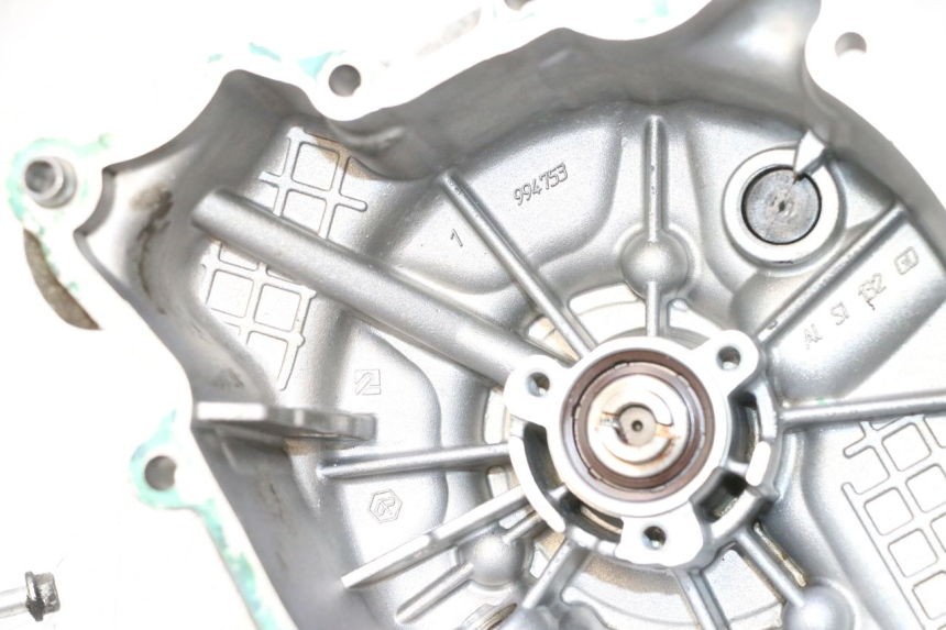 photo de POMPA ACQUA PIAGGIO MP3 LT 300 (2010 - 2016) - Primo piano tecnico