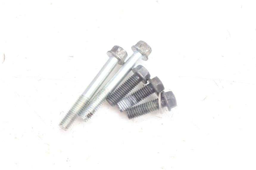 photo de POMPA ACQUA YAMAHA N-MAX NMAX 125 (2021 - 2024) - Altra angolazione