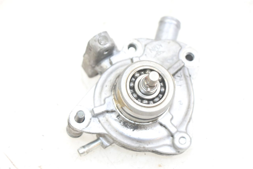 photo de POMPA ACQUA HONDA PCX (JF28) 125 (2009 - 2011) - Altra angolazione