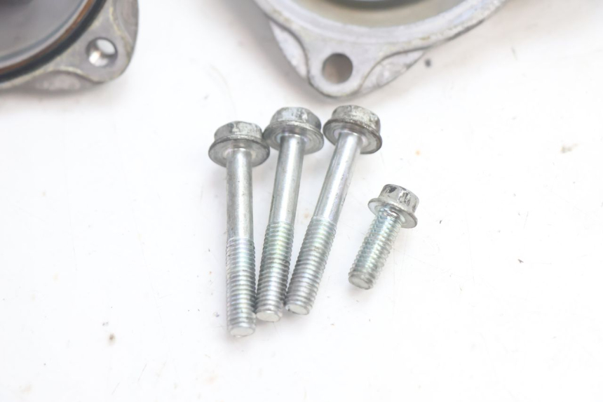 photo de POMPA ACQUA HONDA PCX (JF28) 125 (2009 - 2011) - Altra angolazione