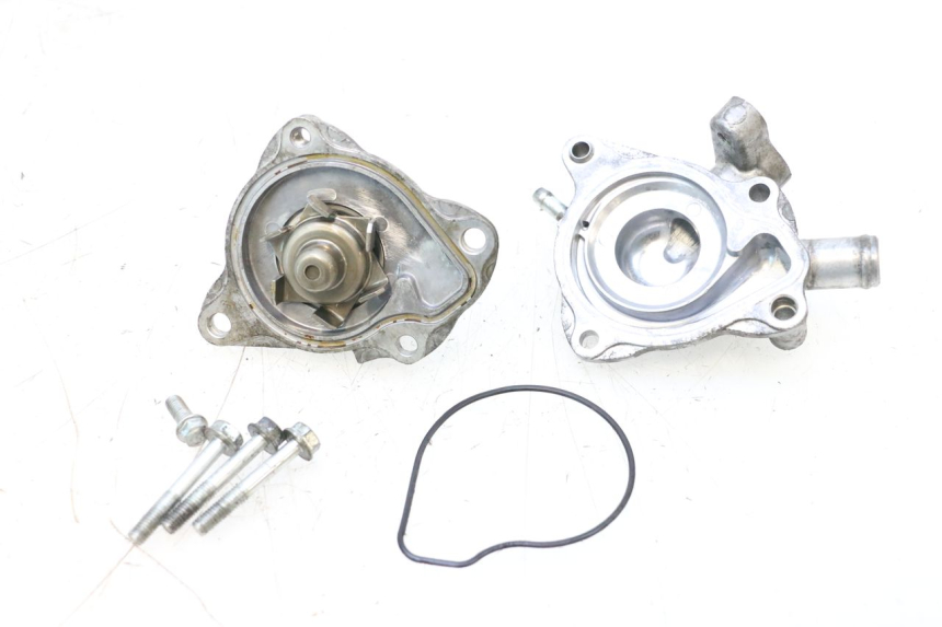 photo de POMPA ACQUA HONDA PCX (JF57/JF64) 125 (2014 - 2018) - Vista principale