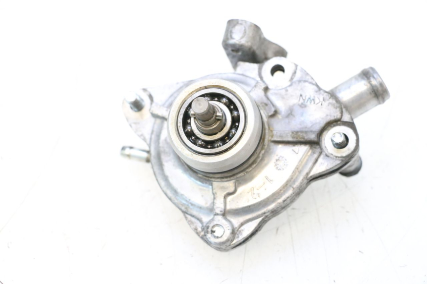 photo de POMPA ACQUA HONDA PCX (JF57/JF64) 125 (2014 - 2018) - Dettaglio del componente