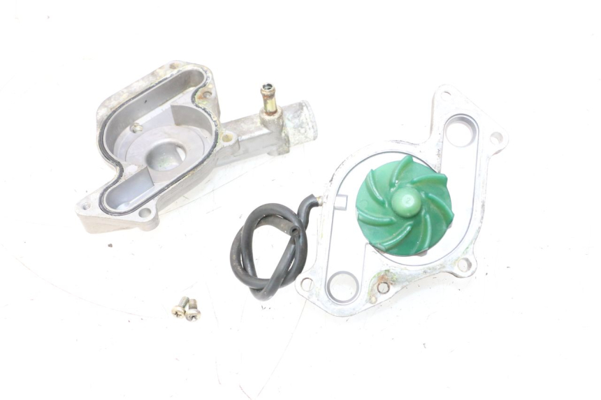 photo de POMPA ACQUA SUZUKI SV S 650 (2003 - 2009) - Dettaglio del componente