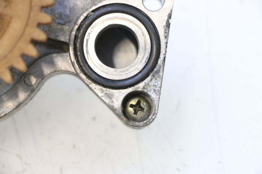 photo de POMPA ACQUA SUZUKI SV S 650 (2003 - 2009) - Altra angolazione