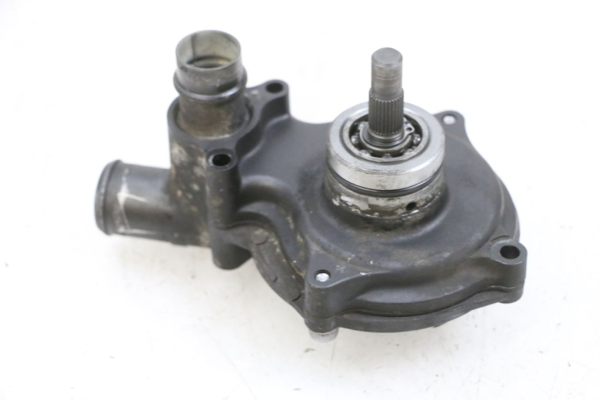 photo de POMPA ACQUA YAMAHA TDM ABS 900 (2002 - 2014) - Altra angolazione