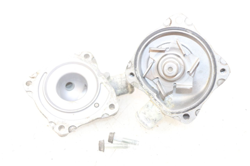 photo de POMPA ACQUA HONDA VFR FI RC46 800 (1998 - 2001) - Ricambio usato controllato